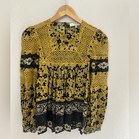 Sea Yellow and Black Crochet-Trim Floral Print Silk Size 6 Patterned Blouse - Picture 2 of 12
